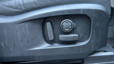 Land Rover Defender 3.0 D250 X-Dynamic HSE 110 5dr Auto Diesel Estate